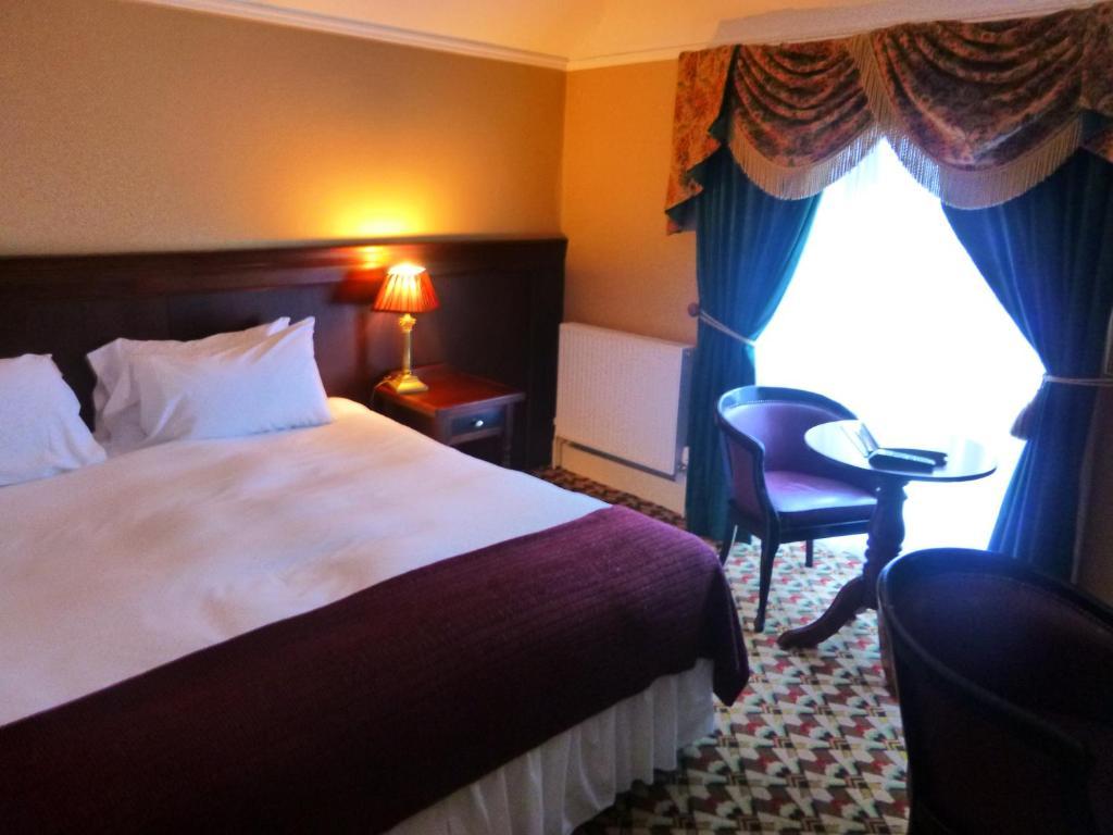 Riverbank House Hotel Ferrybank Pokój zdjęcie